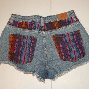 BDG High Rise DREE Cheeky Tribal Jean Shorts Sz 26